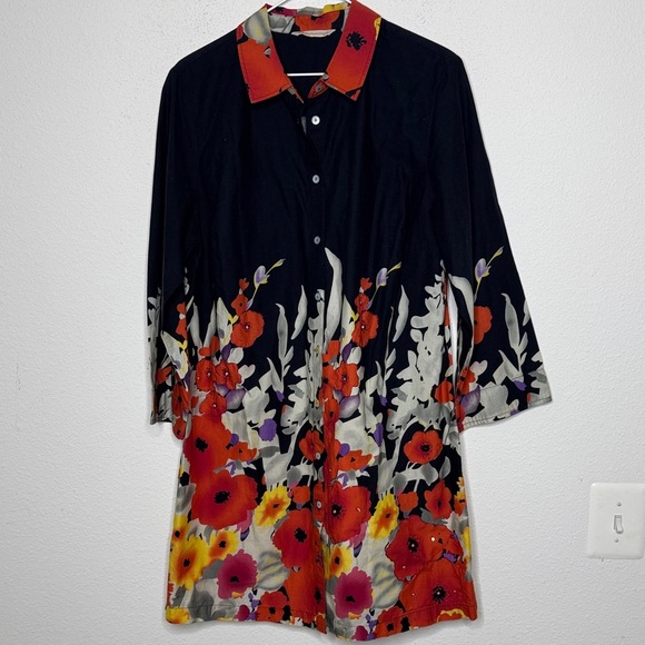 Soft Surroundings dark romantic floral embroidered top size large - Picture 2 of 6